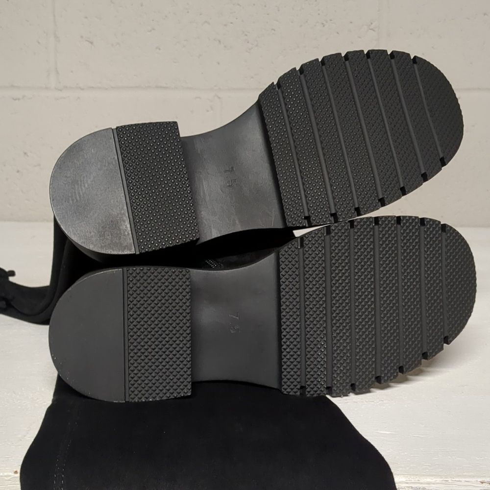 Women's Knee High Faux Suede Lug Boots Size 7.5 NWOT - Picture 5 of 6